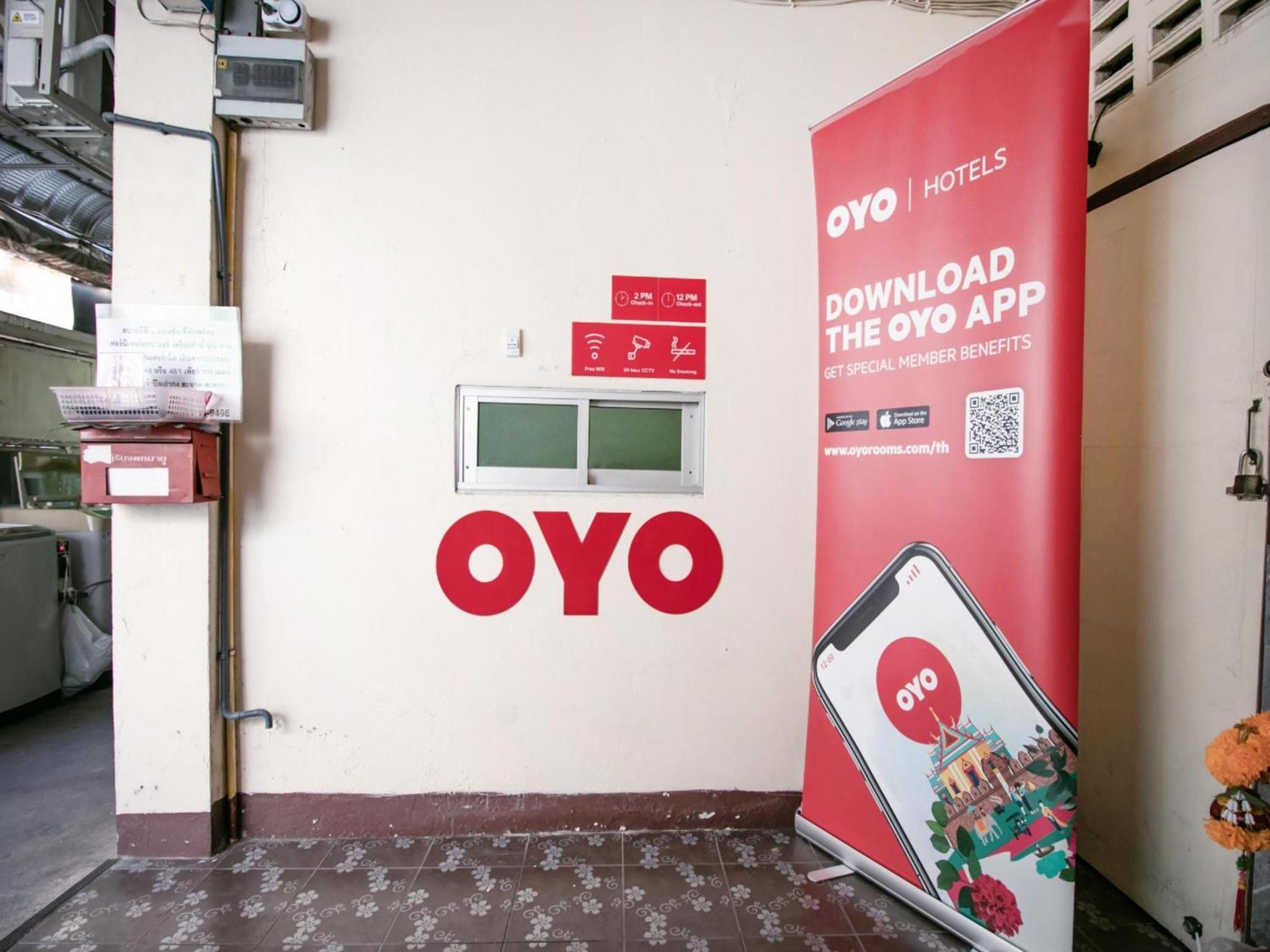 Oyo 525 Mrt Phetkasem 48-1 Place Бангкок Екстер'єр фото